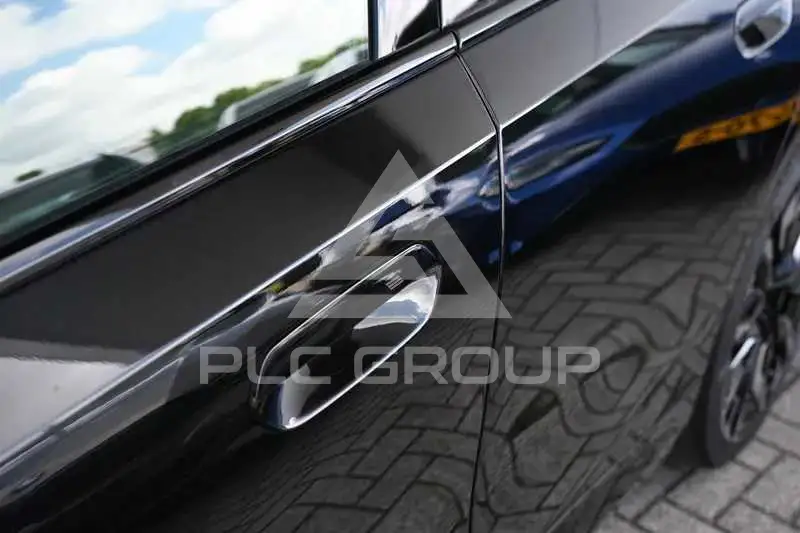 2026 BMW 523