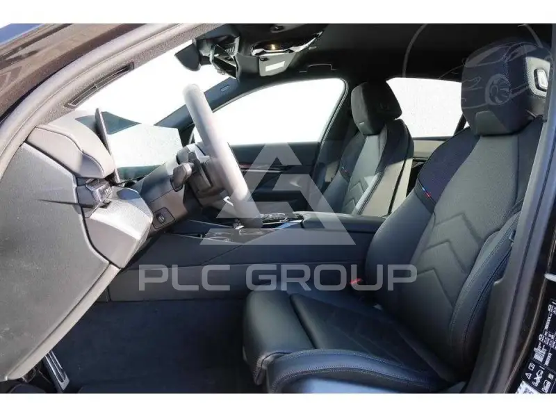2026 BMW 523