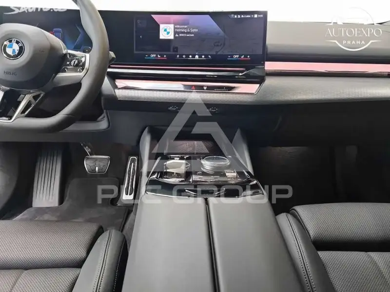 2026 BMW 523