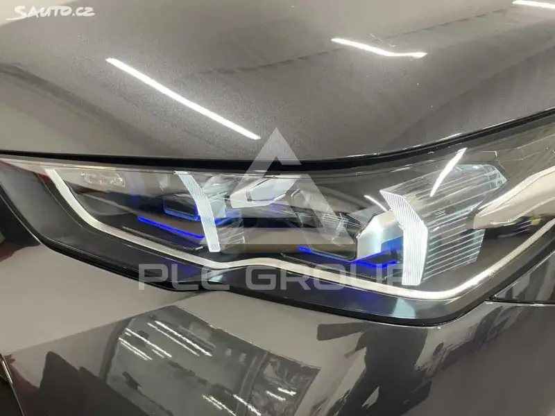 2026 BMW 523
