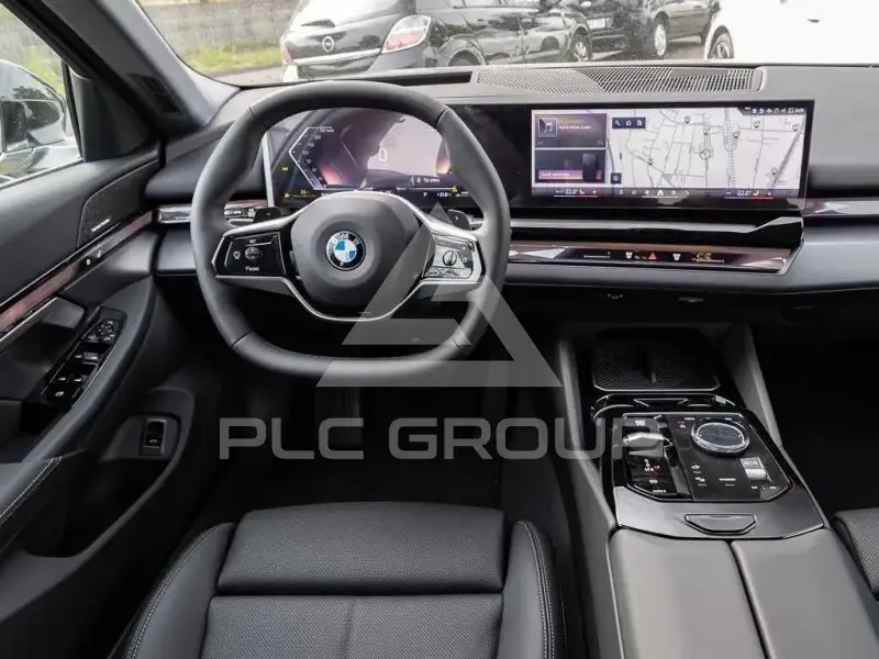 2026 BMW 523