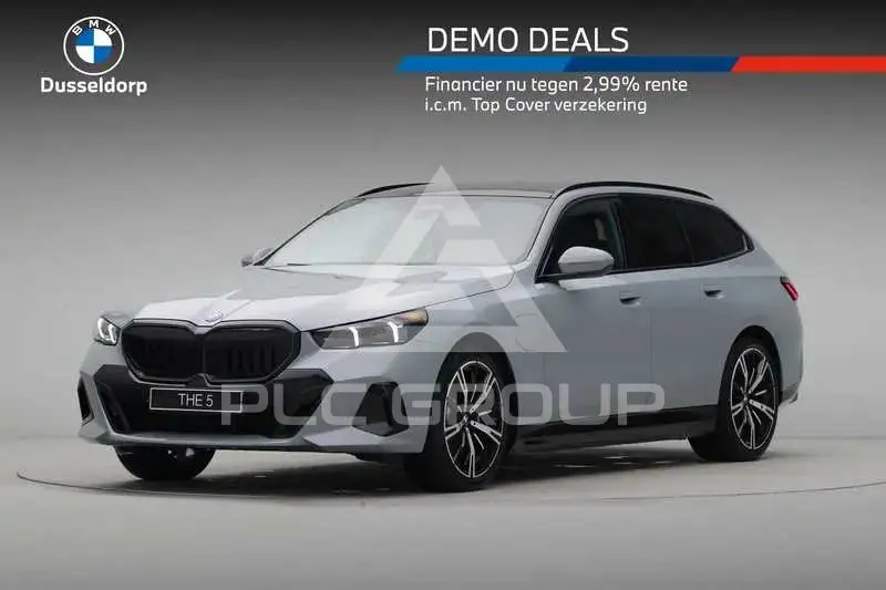 2026 BMW 523