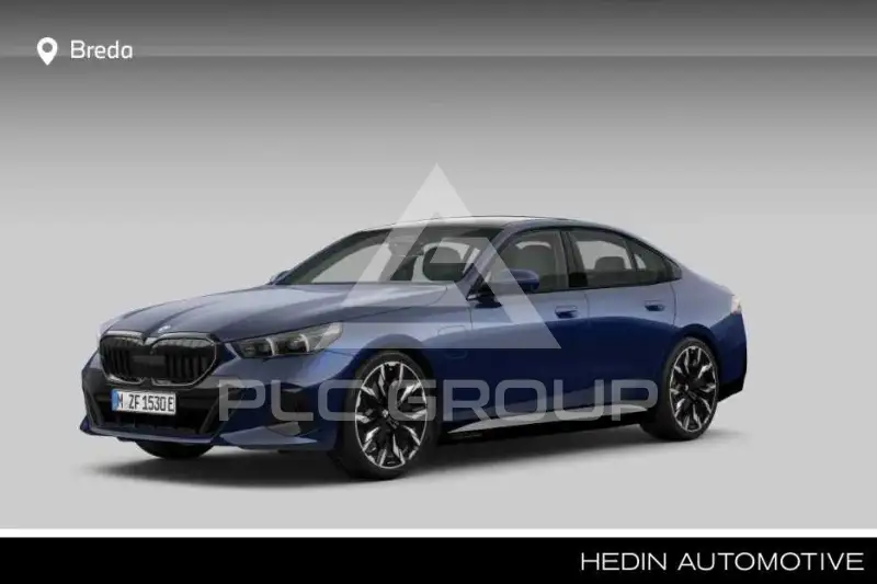 2026 BMW 523