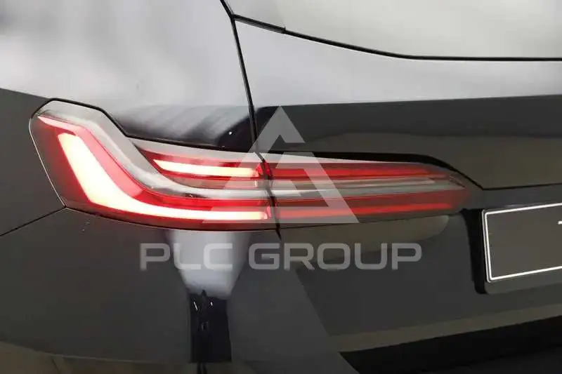 2026 BMW 523