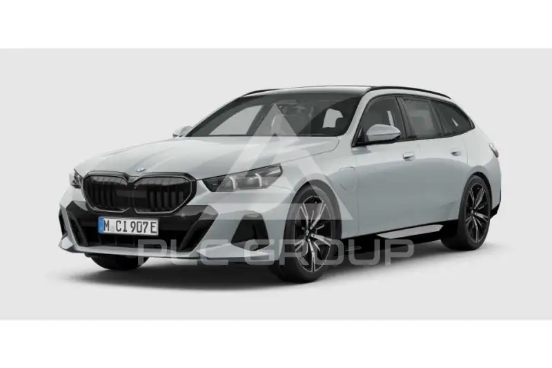 2026 BMW 523