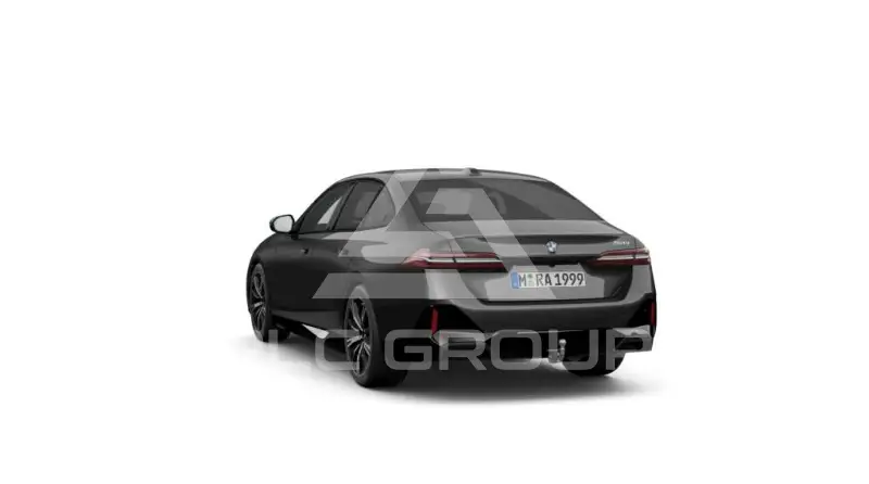 2026 BMW 523