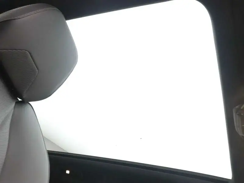 2026 BMW 523