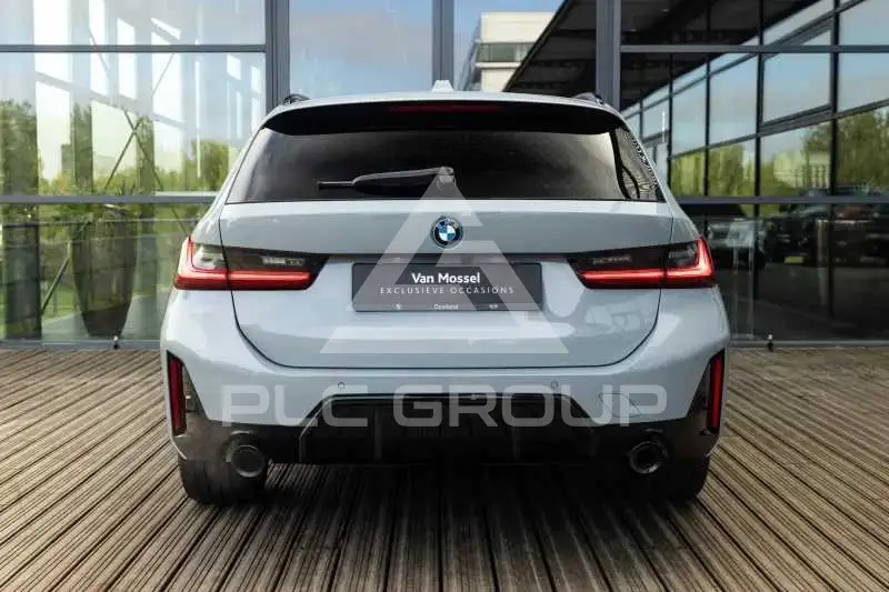 2026 BMW 330