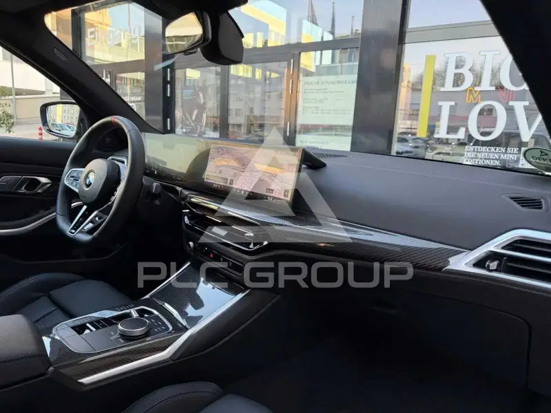 2026 BMW 330