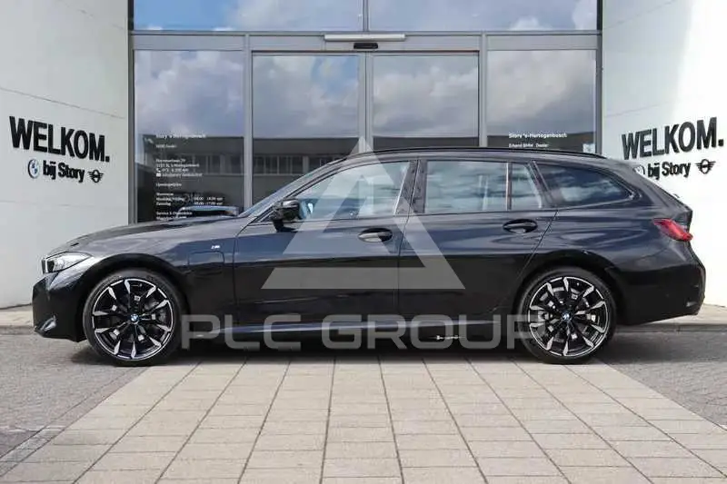 2026 BMW 330
