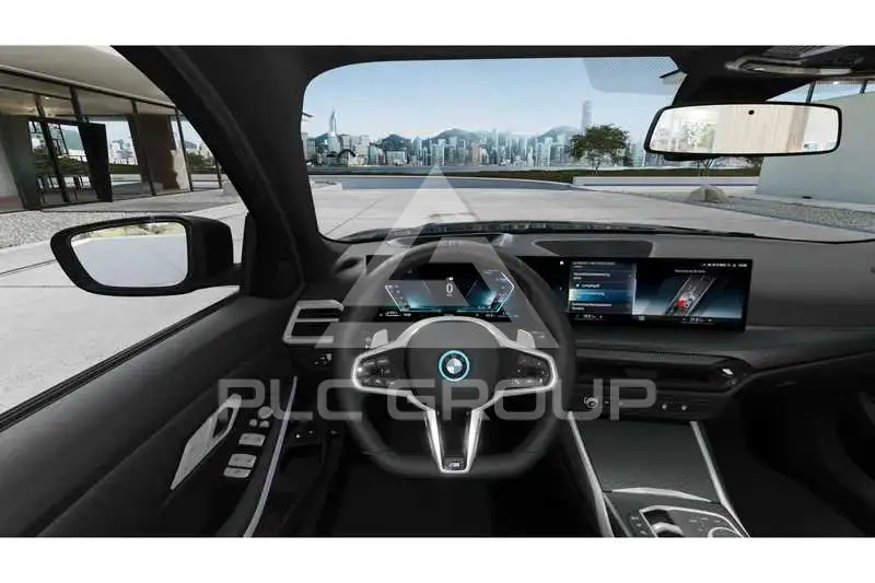2026 BMW 330