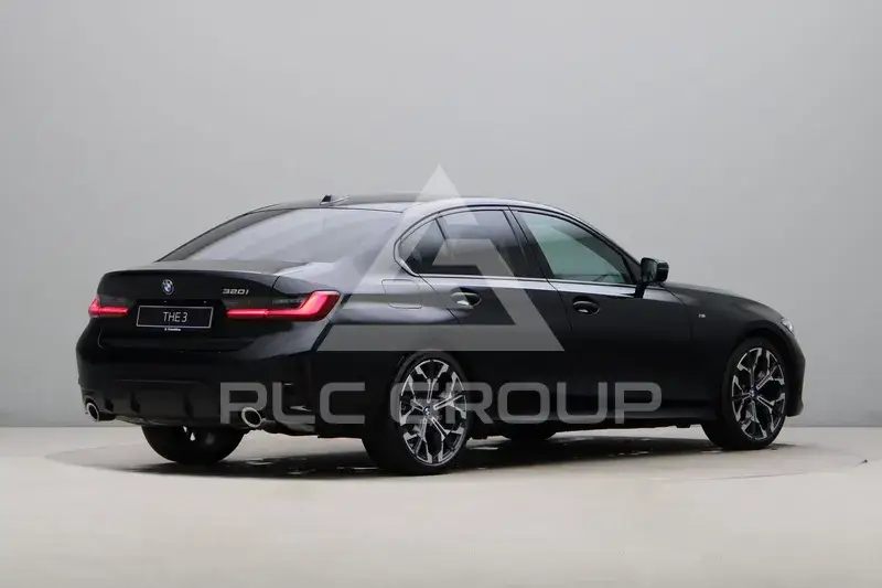 2026 BMW 330