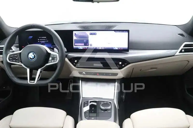 2026 BMW 330