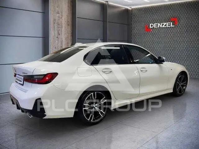 2026 BMW 330