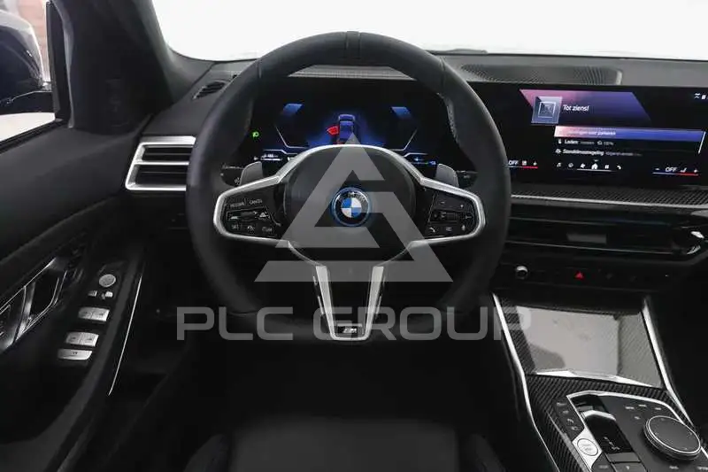 2026 BMW 330