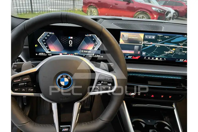 2026 BMW 330