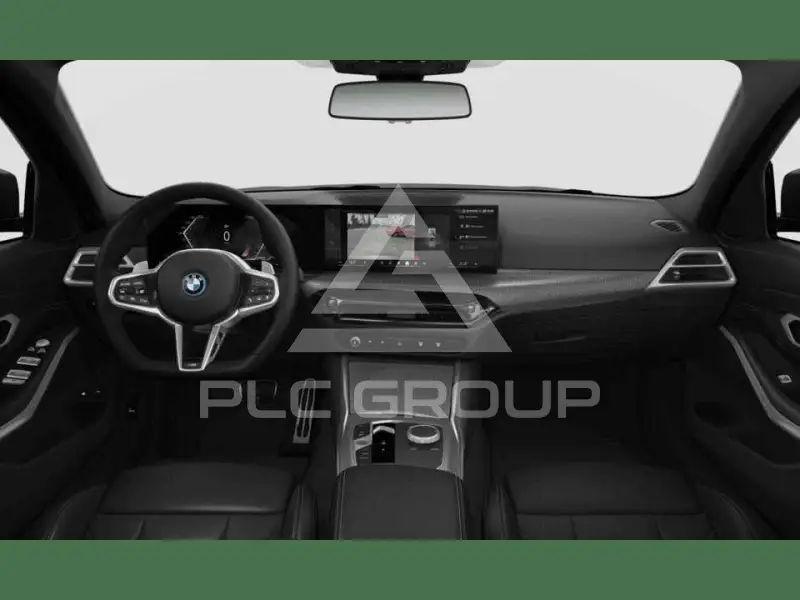 2026 BMW 330