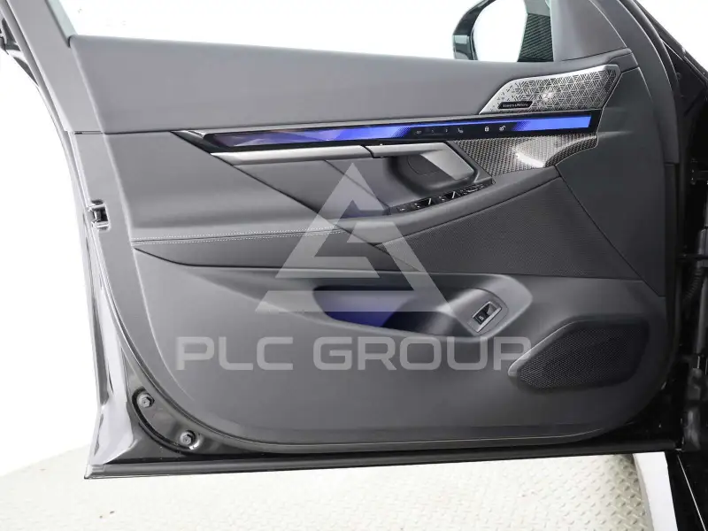 2026 BMW M5
