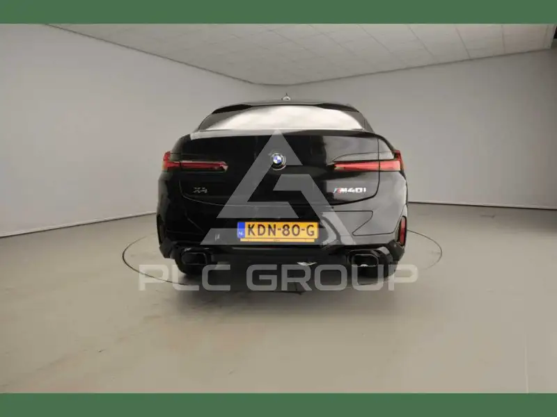 2026 BMW X4
