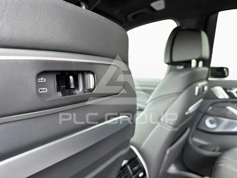 2026 BMW X7