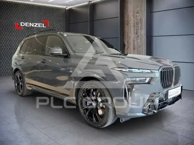 2026 BMW X7