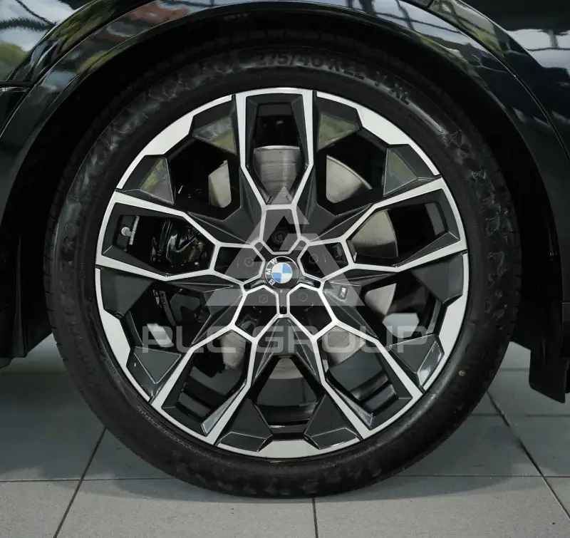 2026 BMW X7