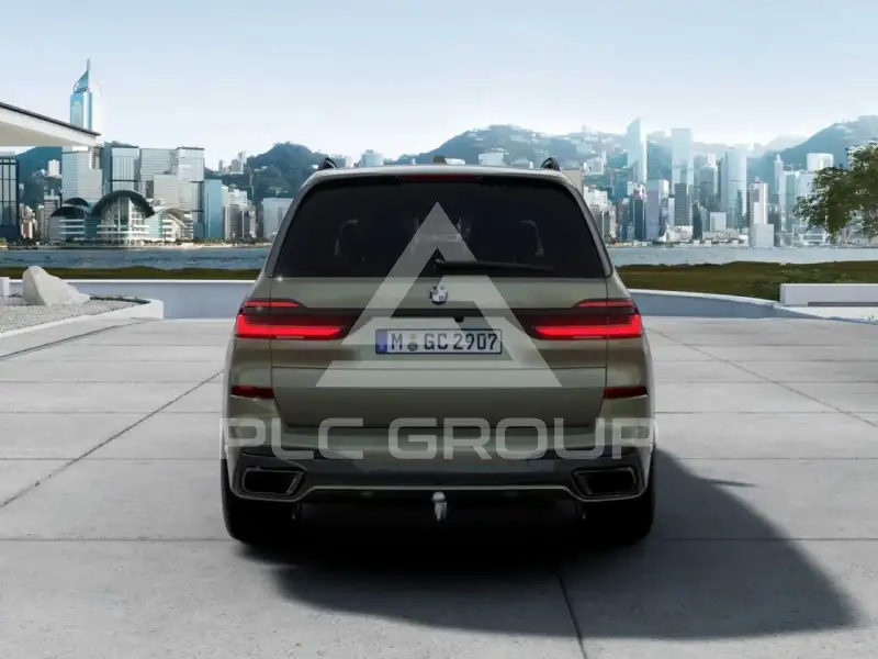 2026 BMW X7