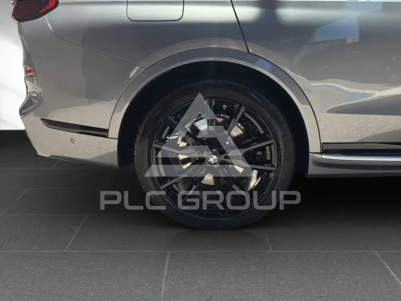 2026 BMW X7