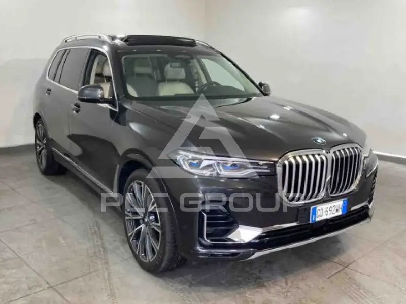 2026 BMW X7