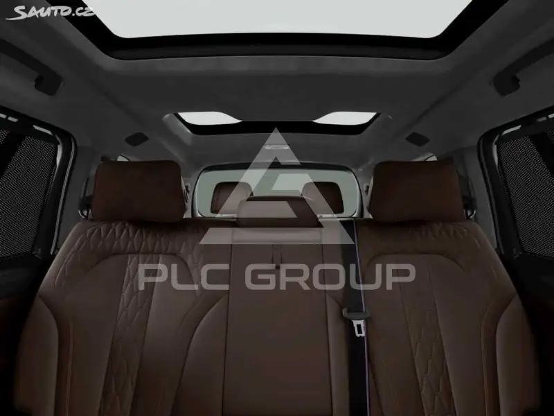 2026 BMW X7