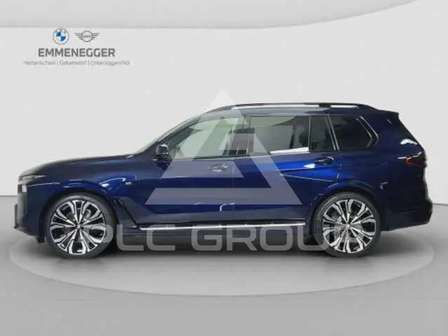 2026 BMW X7