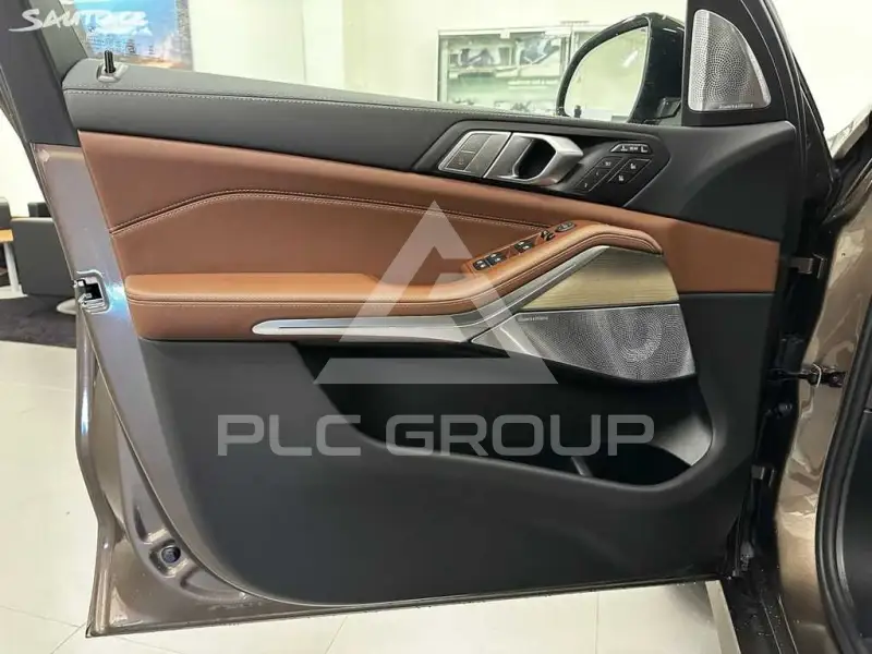 2026 BMW X7
