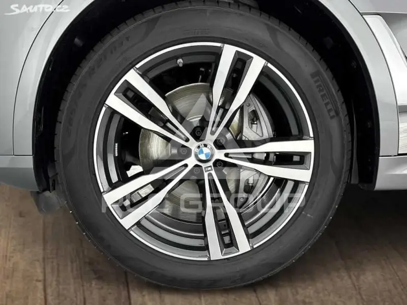 2026 BMW X7
