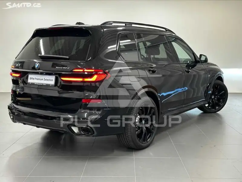 2026 BMW X7