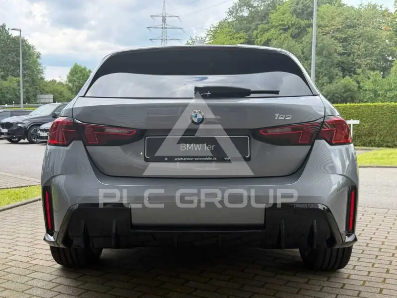 2026 BMW 120