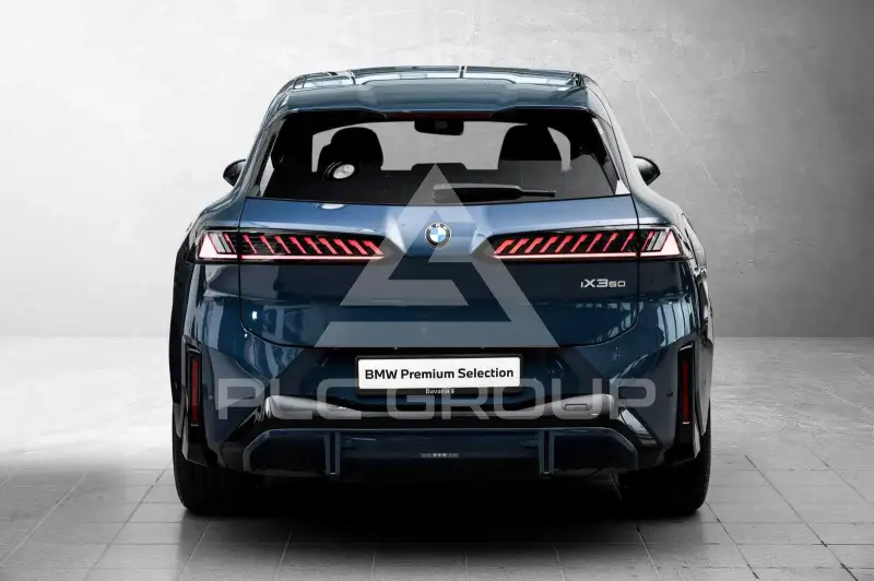 2026 BMW iX