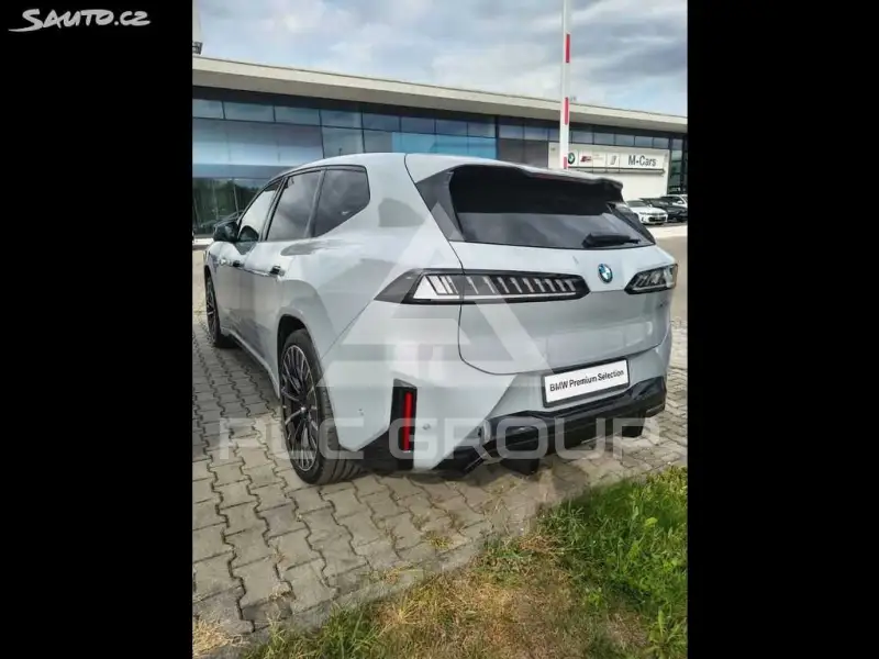 2026 BMW iX