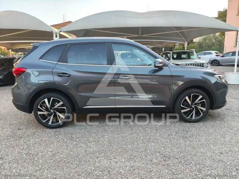 2026 MG ZS