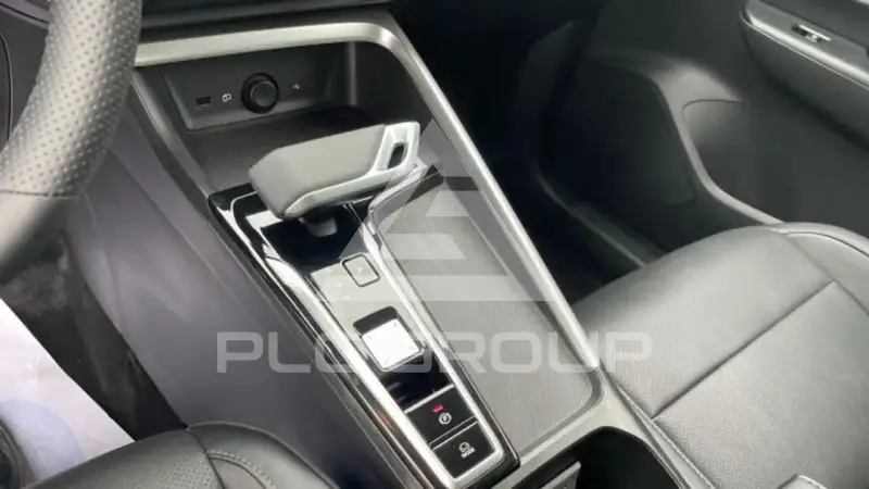 2026 MG ZS