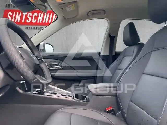 2026 MG ZS
