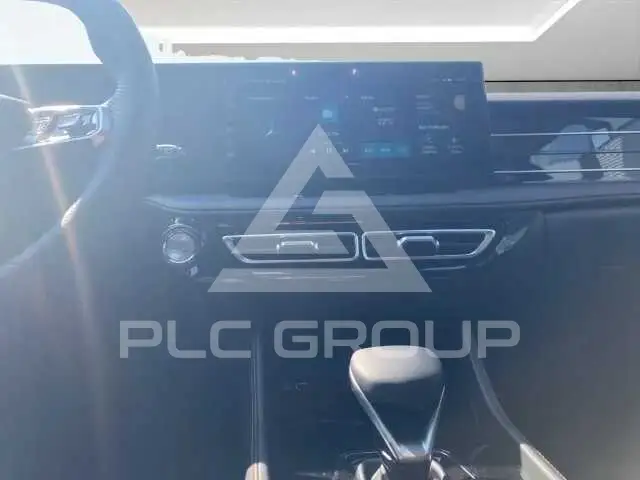 2026 MG Hs
