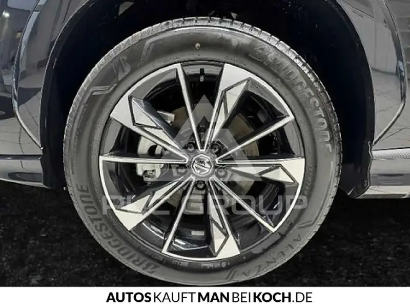 2026 MG 