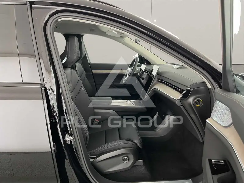 2026 Volvo EX 90