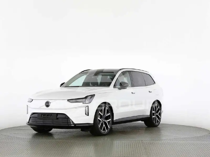 2026 Volvo EX 90