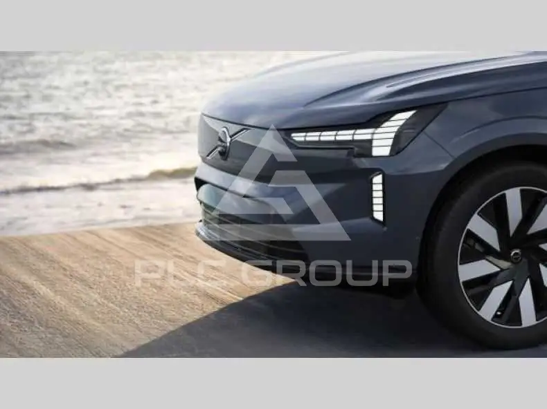 2026 Volvo EX 90