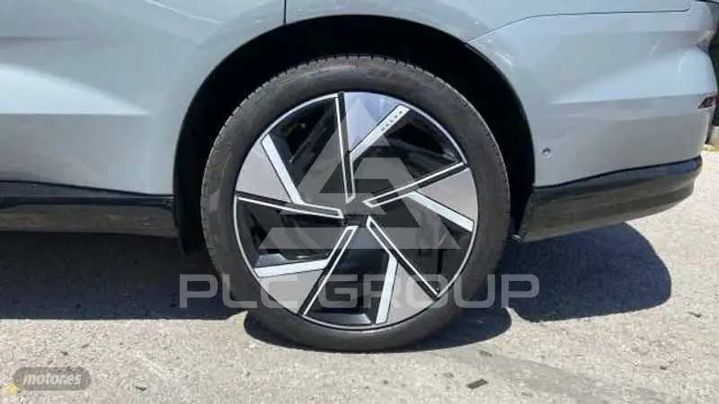 2026 Volvo EX 90