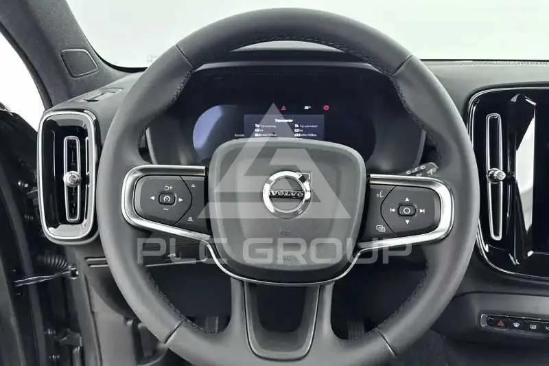 2026 Volvo EX 40