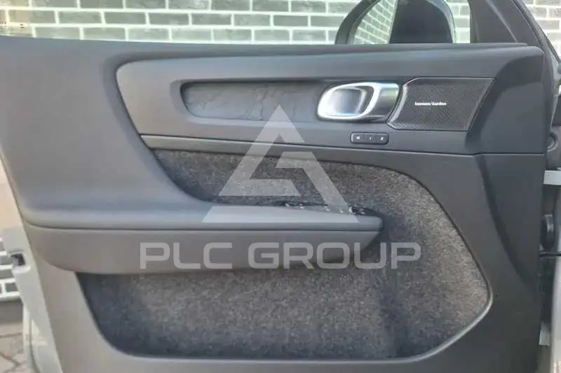 2026 Volvo EX 40