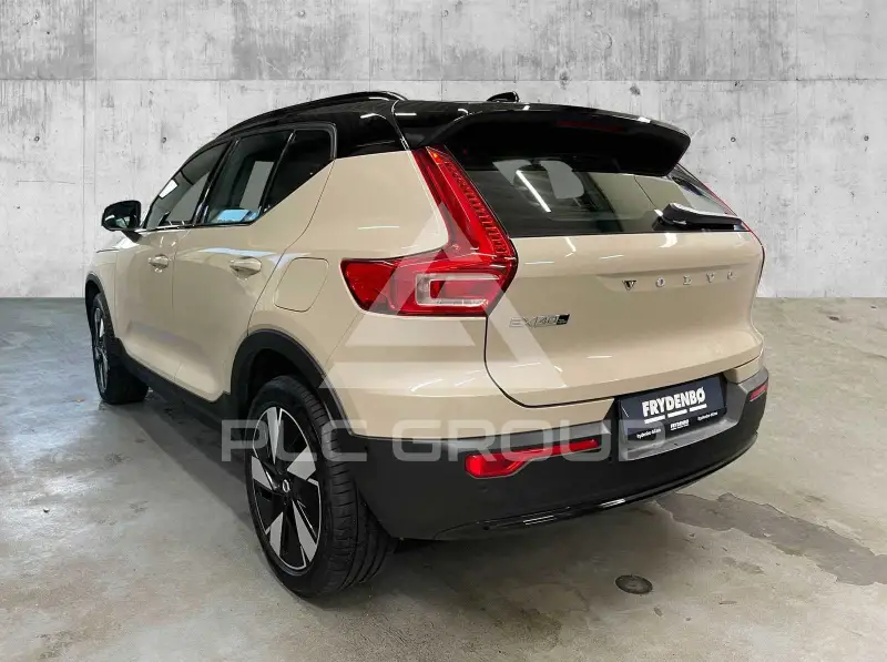 2026 Volvo EX 40