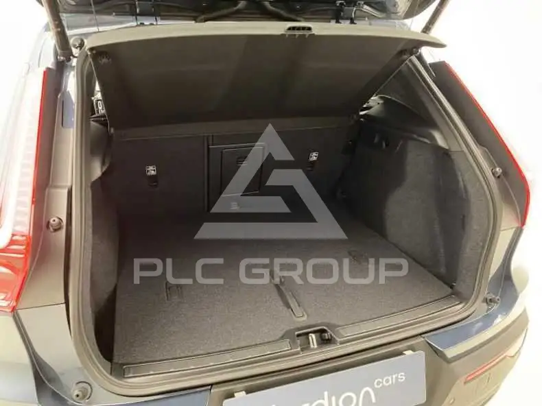 2026 Volvo EX 40